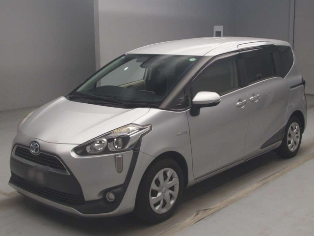TOYOTA SIENTA 2017