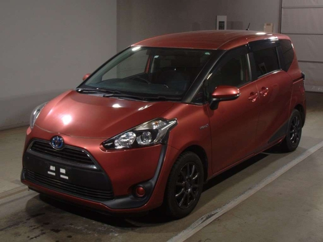 TOYOTA SIENTA 2016