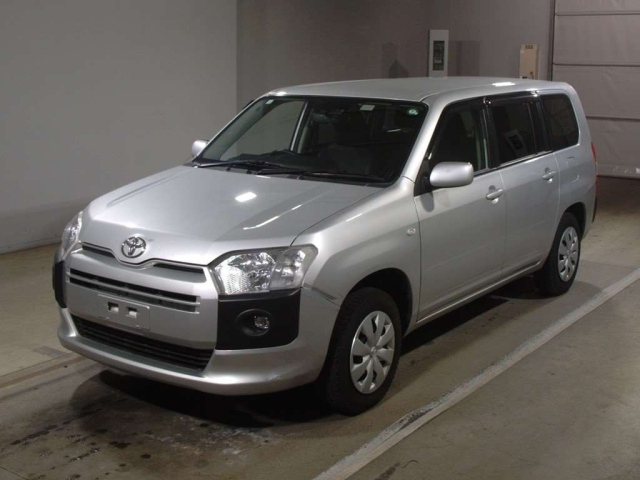 TOYOTA SUCCEED 2020