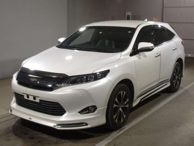 TOYOTA HARRIER