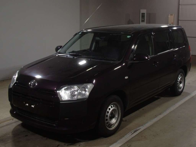 TOYOTA PROBOX 2022