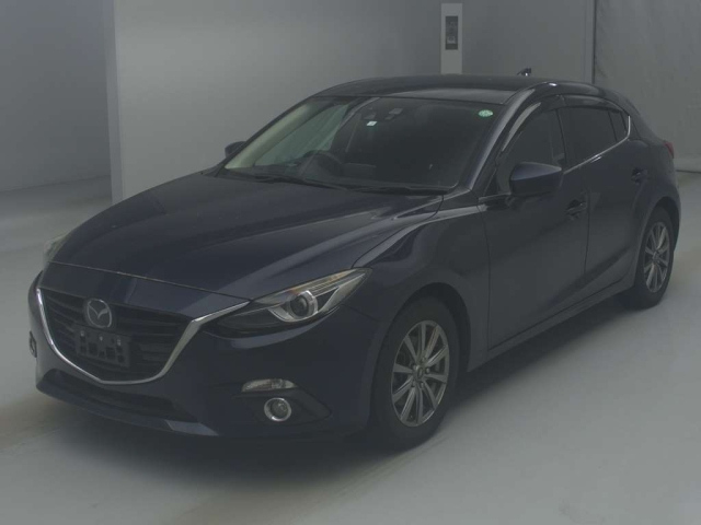 MAZDA AXELA 2016