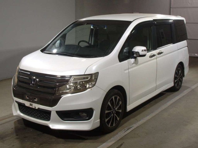 HONDA STEP WAGON 2012