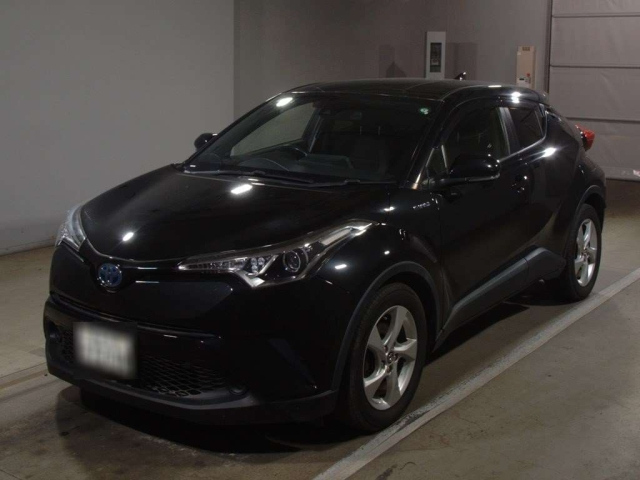 TOYOTA C-HR 2017