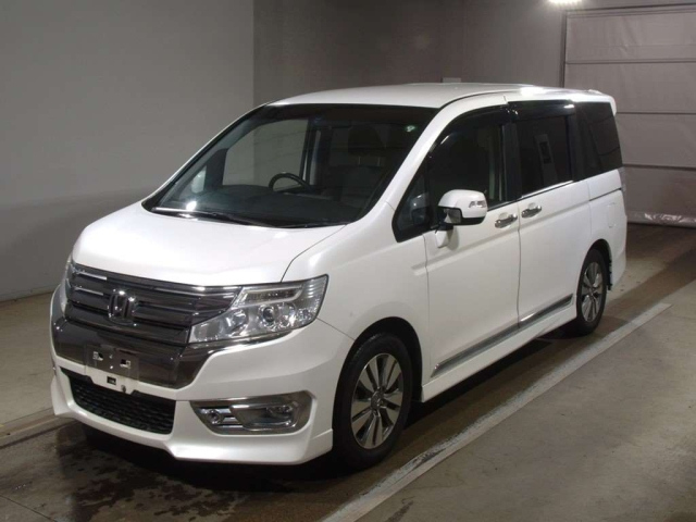 HONDA STEP WAGON 2014