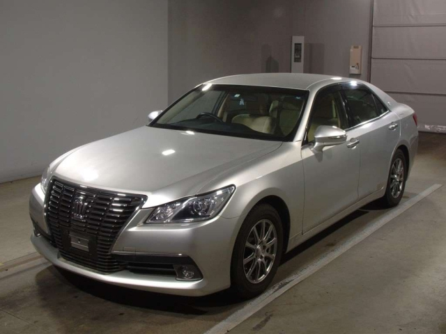 TOYOTA CROWN 2014
