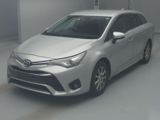TOYOTA AVENSIS WAGON 2016