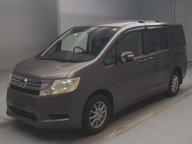 HONDA STEP WAGON 2012