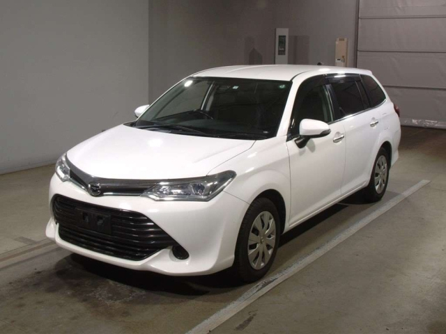 TOYOTA COROLLA FIELDER 2016
