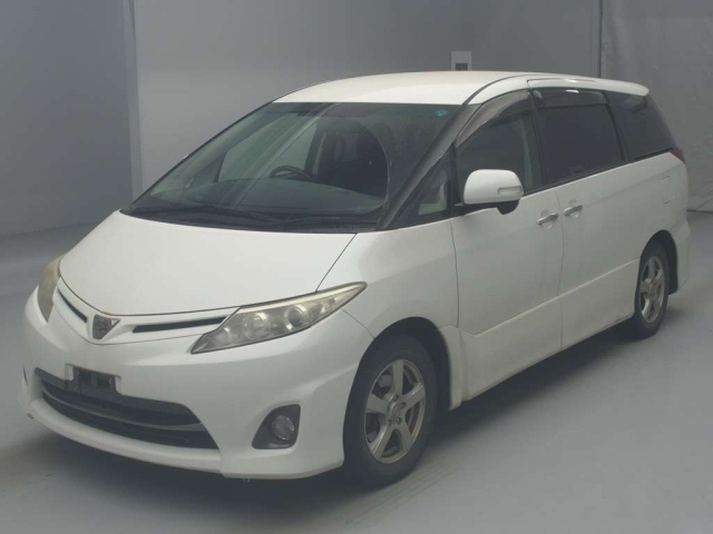 TOYOTA ESTIMA 2010