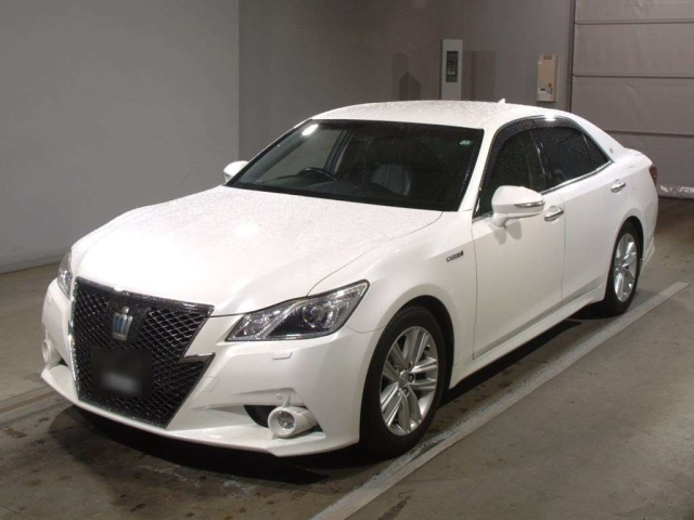 TOYOTA CROWN 2013