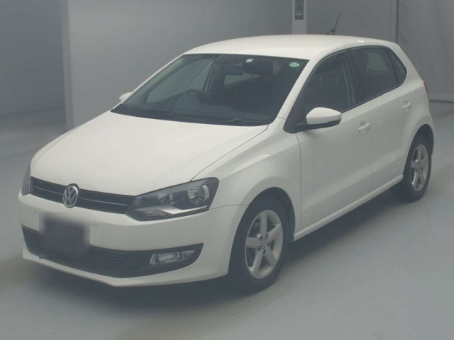 VOLKSWAGEN POLO 2014