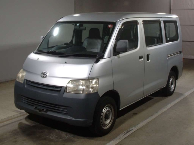 TOYOTA TOWN ACE VAN