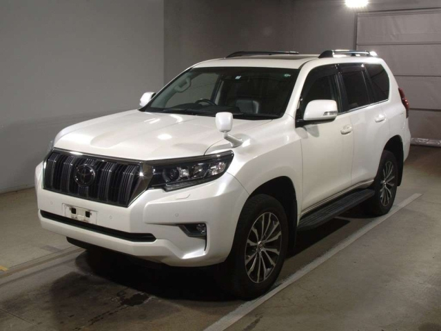 TOYOTA LAND CRUISER PRADO 2020