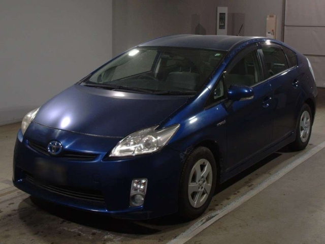 TOYOTA PRIUS 2010