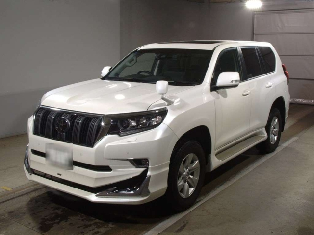 TOYOTA LAND CRUISER PRADO 2018