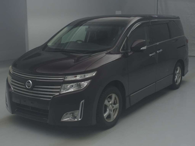NISSAN ELGRAND 2010