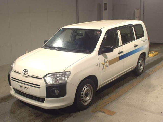 TOYOTA PROBOX 2020