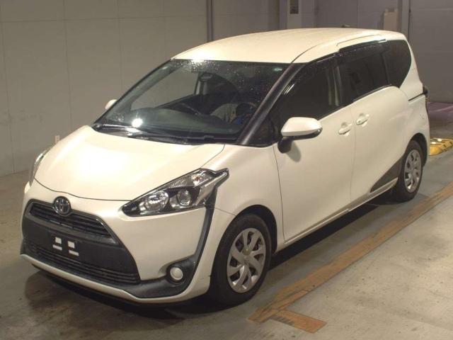TOYOTA SIENTA 2017