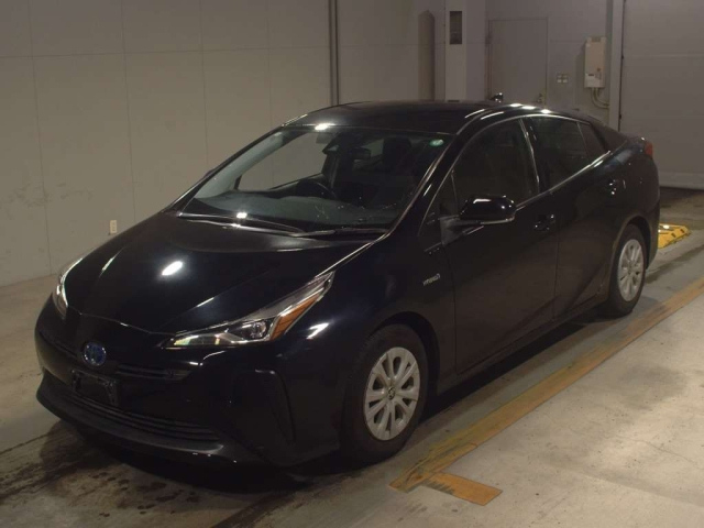 TOYOTA PRIUS 2019
