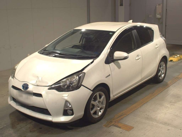 TOYOTA AQUA 2014