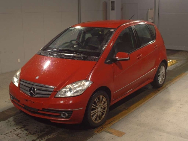 MERCEDES BENZ A CLASS