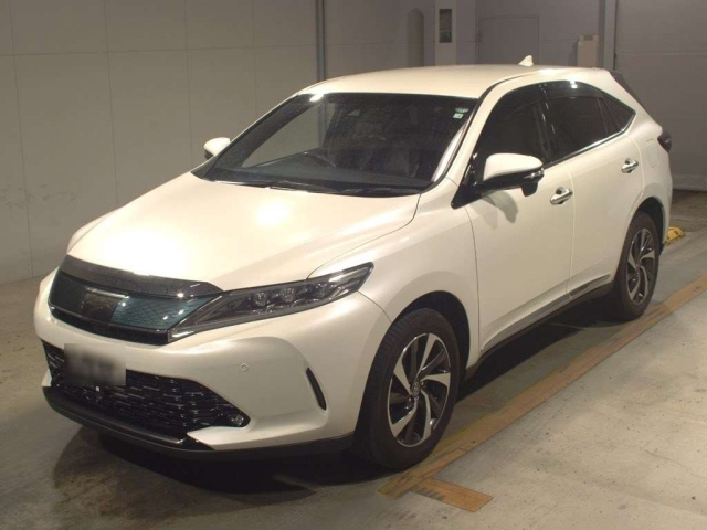 TOYOTA HARRIER 2018