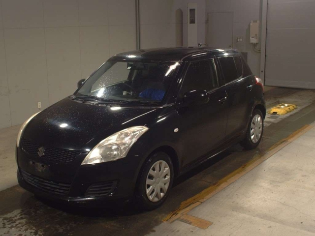 SUZUKI SWIFT 2013