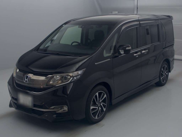 HONDA STEP WAGON 2017