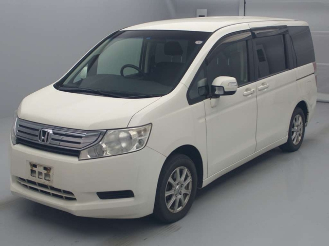 HONDA STEP WAGON 2012