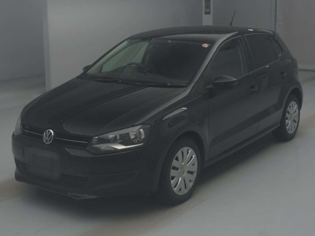 VOLKSWAGEN POLO 2012