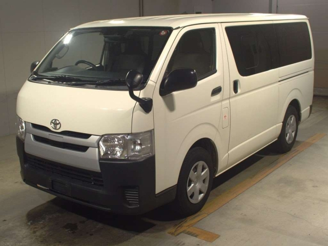 TOYOTA REGIUS ACE VAN 2019