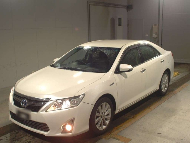 TOYOTA CAMRY
