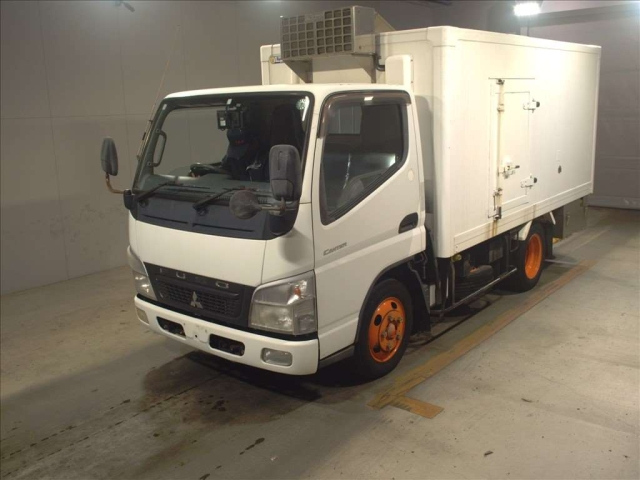 MITSUBISHI CANTER 2010