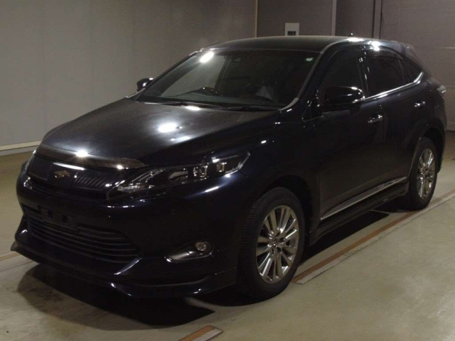 TOYOTA HARRIER 2017