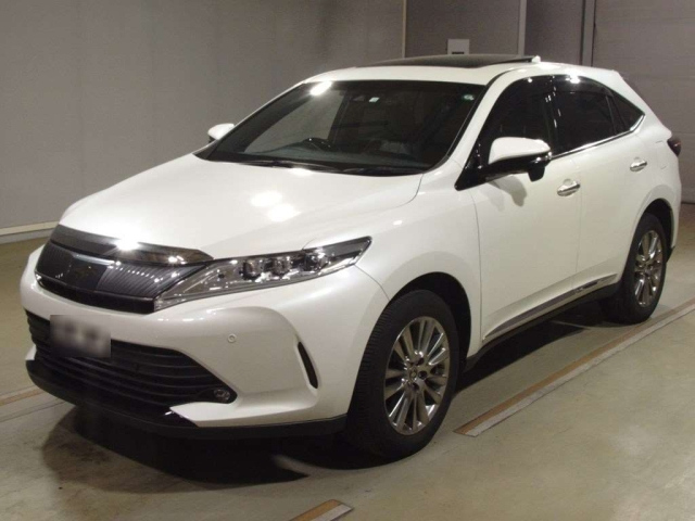 TOYOTA HARRIER 2020