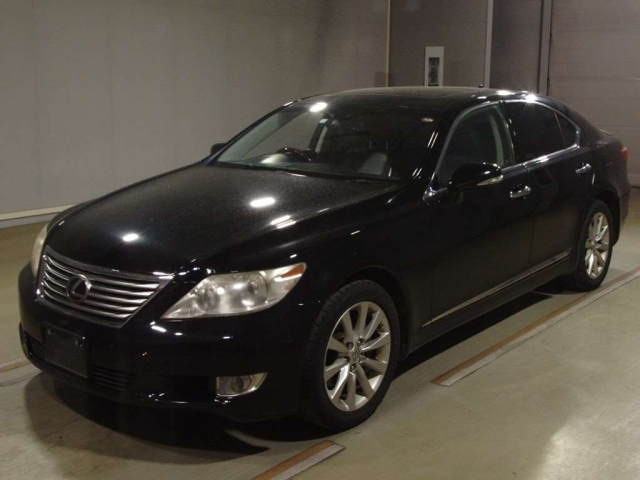 LEXUS LS 2012