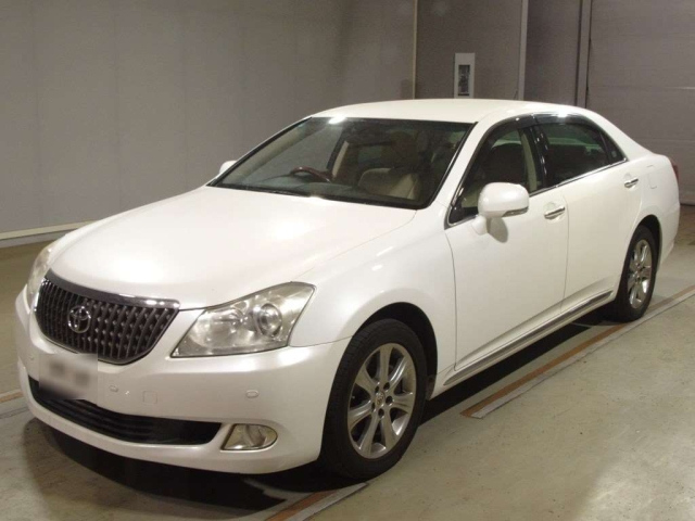 TOYOTA CROWN 2009