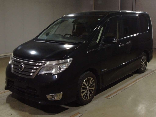 NISSAN SERENA 2015