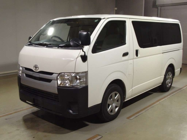 TOYOTA REGIUS ACE VAN 2020