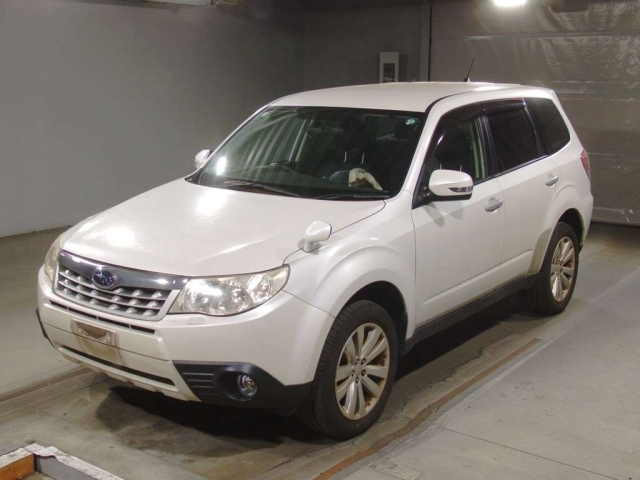 SUBARU FORESTER 2011