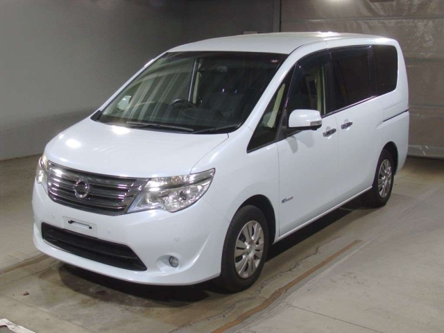 NISSAN SERENA 2014