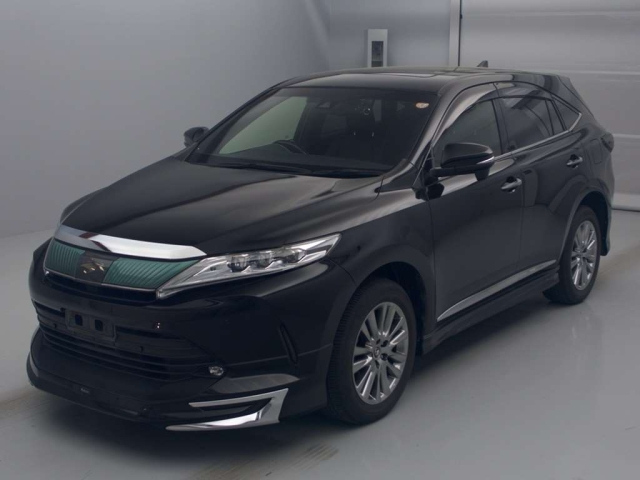 TOYOTA HARRIER 2019