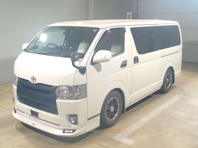 TOYOTA REGIUS ACE VAN 2015