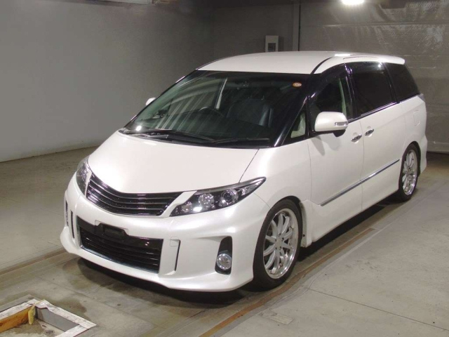 TOYOTA ESTIMA 2014