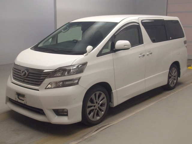 TOYOTA VELLFIRE 2010