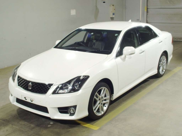 TOYOTA CROWN 2011