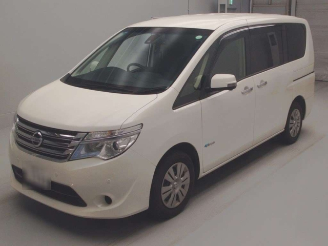 NISSAN SERENA 2015