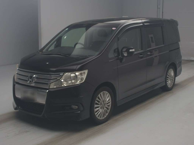 HONDA STEP WAGON 2011