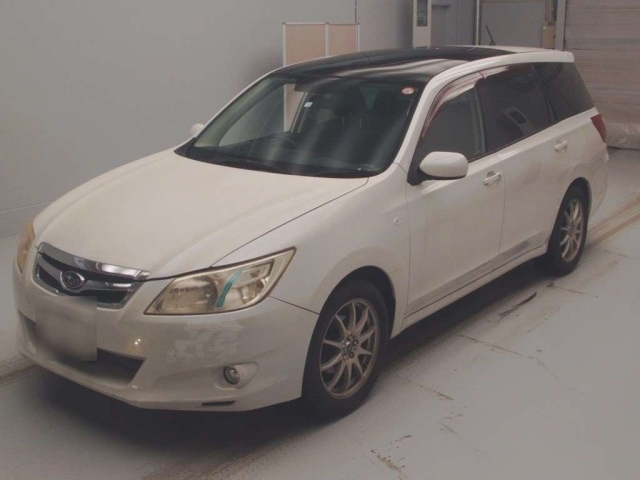 SUBARU EXIGA 2010